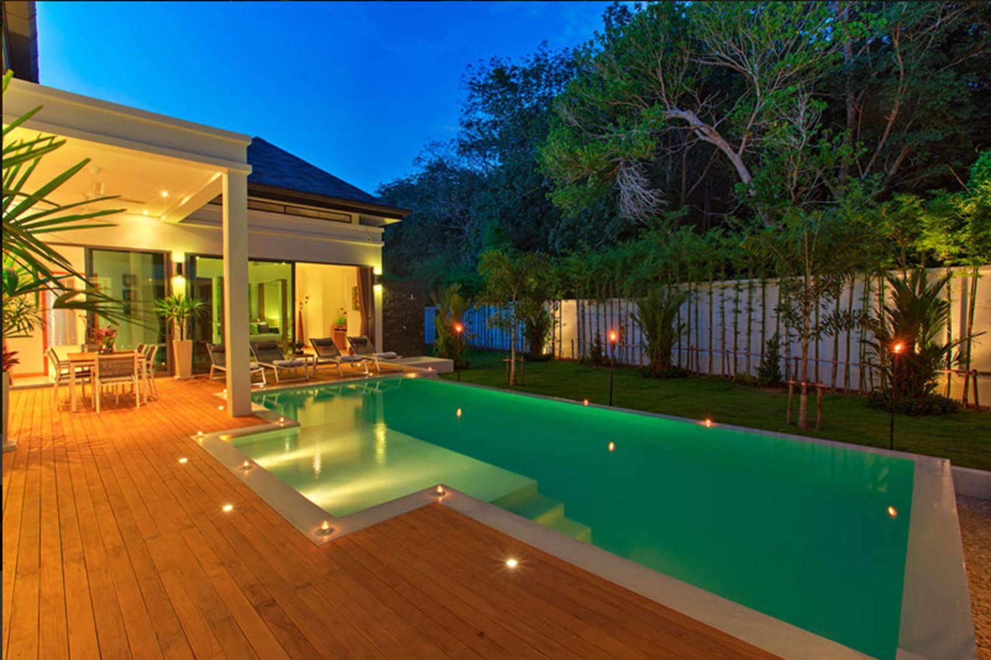 Baannaraya Pool Villas Residence Rawai Bagian luar foto